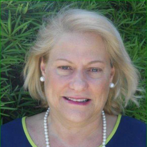 Meet your Posher, Beth - Picture 1 of 1